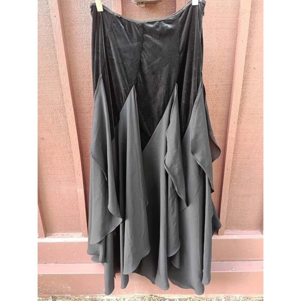 Midnight Velvet Black Velvet Georgette Handkerchief Hem Skirt Large Gothic